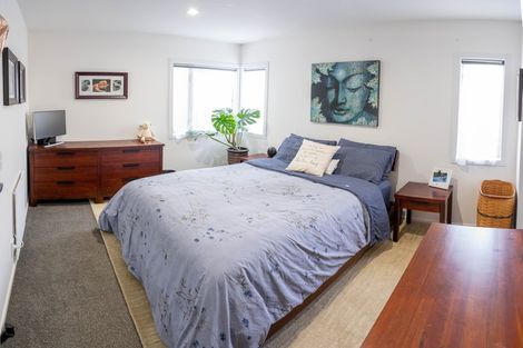 Photo of property in 1/4 Richards Avenue, Forrest Hill, Auckland, 0620