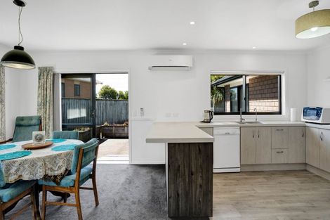 Photo of property in 6 Elizabeth Grove, Stratford, 4332