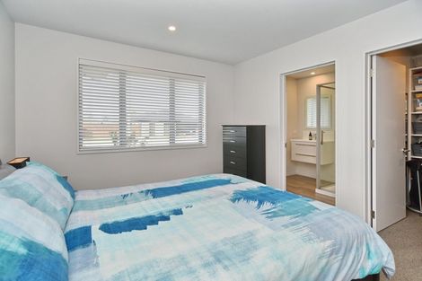 Photo of property in 2 Grasmere Close, Rangiora, 7400