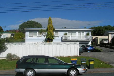 Photo of property in 1/26 Becroft Drive, Forrest Hill, Auckland, 0620