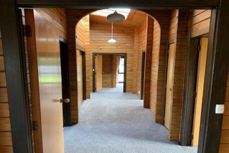 Photo of property in 10 Moenui Avenue, Orewa, 0931