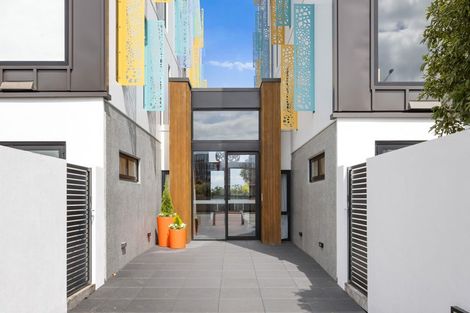 Photo of property in Frank Sargeson Apts, 308/80 Anzac Street, Takapuna, Auckland, 0622