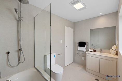 Photo of property in 39 Hari Road, Karaka, 2113