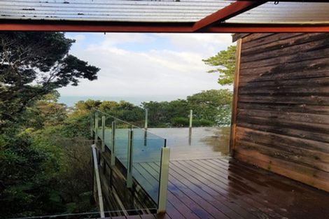 Photo of property in 58 Rosecamp Road, Beach Haven, Auckland, 0626