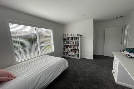 Photo of property in 11a River Road, Te Atatu Peninsula, Auckland, 0610