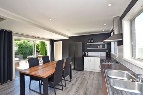 Photo of property in 5 Prince Street, Winton, 9720