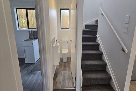 Photo of property in 30c Russell Road, Manurewa, Auckland, 2102