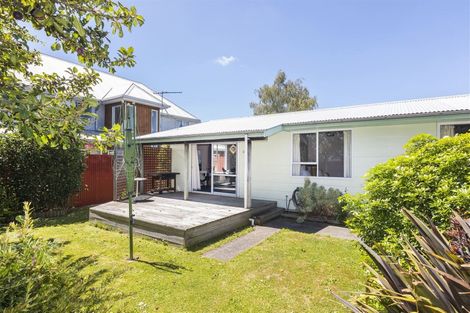 Photo of property in 87 Olliviers Road, Phillipstown, Christchurch, 8011