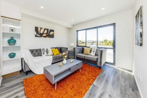 Photo of property in 55a Soaring Bird Drive, Takanini, 2112