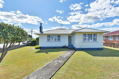 Photo of property in 2 Berwyn Avenue, Takanini, 2112