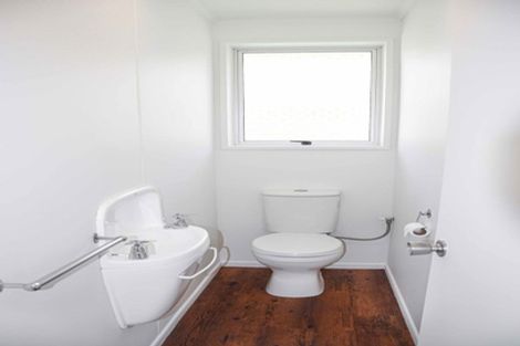 Photo of property in 24 Kowhai Drive, Wanaka, 9305