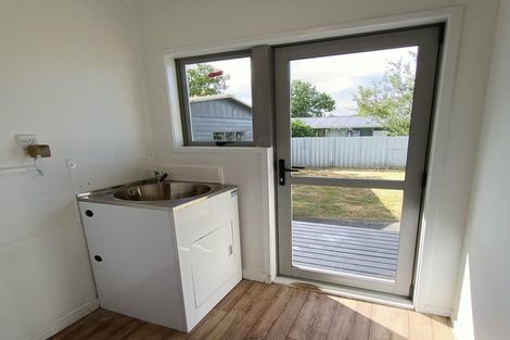 Photo of property in 2/17 Onslow Road, Papakura, 2110