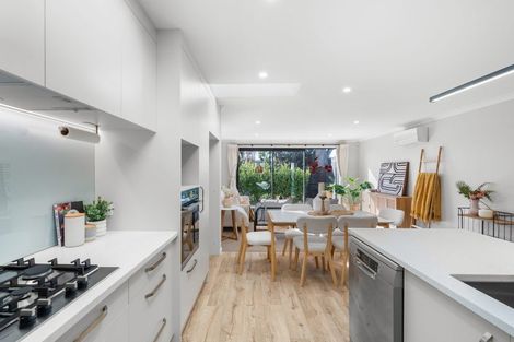Photo of property in 14 Horoeka Street, Avonhead, Christchurch, 8042