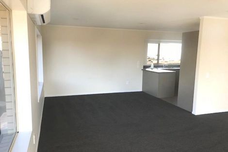 Photo of property in 12 Libnai Avenue, Clover Park, Auckland, 2019