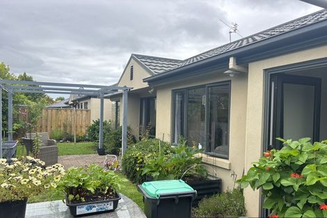 Photo of property in 12 Mahlet Street, Northwood, Christchurch, 8051