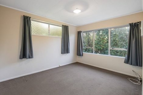 Photo of property in 10f3 Petherick Crescent, Johnsonville, Wellington, 6037