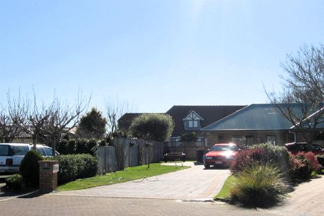 Photo of property in 4 Stanfield Court, Rototuna, Hamilton, 3210