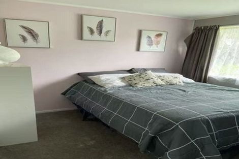 Photo of property in 62 Gallony Avenue, Massey, Auckland, 0614