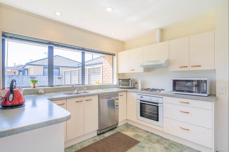 Photo of property in 85 Makarini Street, Paraparaumu, 5032