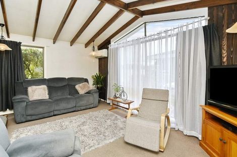 Photo of property in 2a Kinley Street, Rangiora, 7400