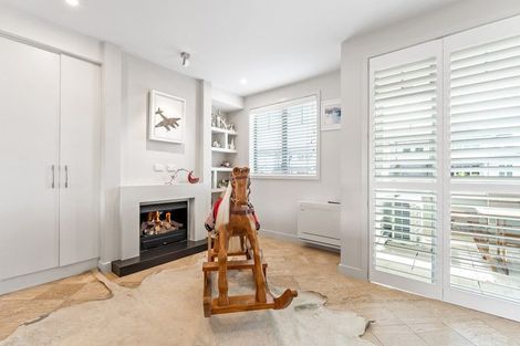 Photo of property in 19 Little Compton Mews, Snells Beach, 0920