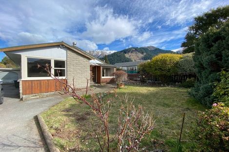 Photo of property in 15 Brisbane Street, Queenstown, 9300