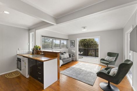 Photo of property in 230 Upper Harbour Drive, Greenhithe, Auckland, 0632