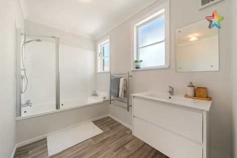 Photo of property in 92 Judd Crescent, Naenae, Lower Hutt, 5011