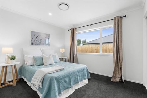 Photo of property in 21 Clonbunny Close, Rolleston, 7614