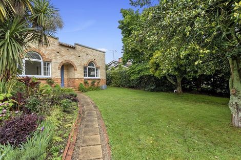 Photo of property in 108 Macfarlane Street, Hamilton East, Hamilton, 3216