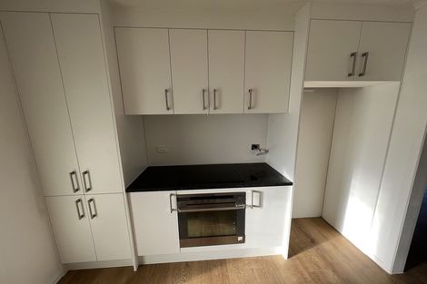 Photo of property in 6 Brighton Terrace, Murrays Bay, Auckland, 0630