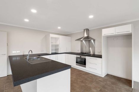 Photo of property in 4 Lagoon View, Gulf Harbour, Whangaparaoa, 0930