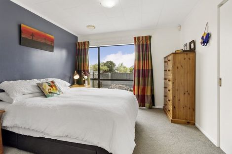 Photo of property in 12b Cathie Place, Karori, Wellington, 6012