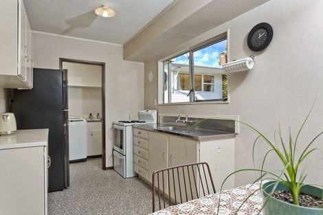 Photo of property in 1/11 Kahika Road, Birkdale, Auckland, 0626