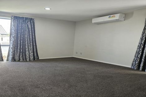 Photo of property in 4 Mcginty Street, Takanini, 2112