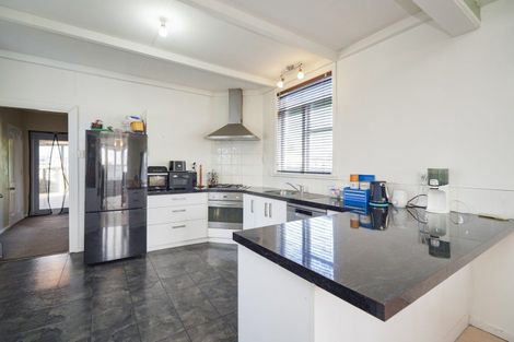 Photo of property in 27 Arthur Street, Winton, 9720