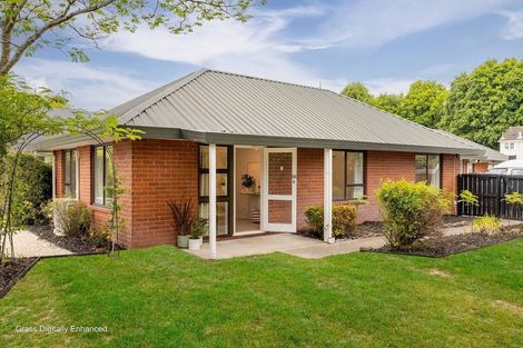 Photo of property in 37a Attlee Crescent, Bryndwr, Christchurch, 8053