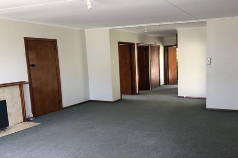 Photo of property in 32 Leicester Street, Terrace End, Palmerston North, 4410