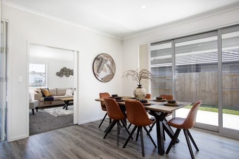 Photo of property in 27 Te Piriti Road, One Tree Point, 0118