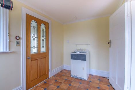 Photo of property in 100 Halcombe Road, Feilding, 4775