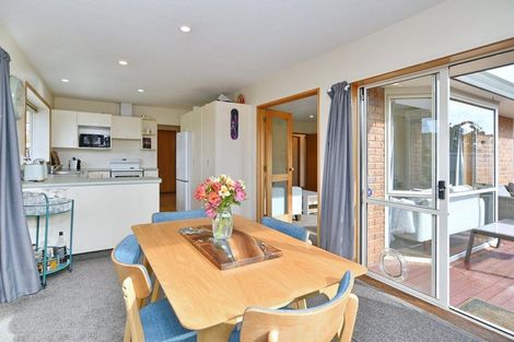 Photo of property in 5 Rossiter Avenue, Redwood, Christchurch, 8051