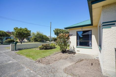 Photo of property in 19 York Street, Strathern, Invercargill, 9812