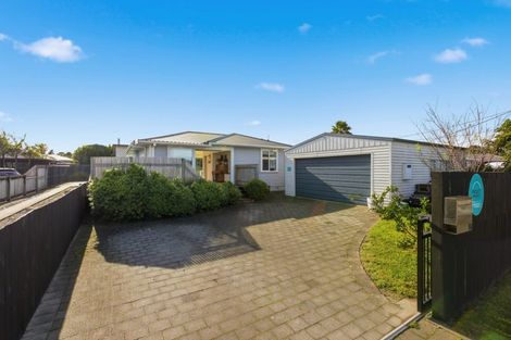 Photo of property in 8a Hawea Street, Mount Maunganui, 3116