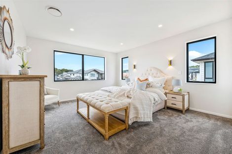 Photo of property in 13 Downpatrick Drive, Flat Bush, Auckland, 2019