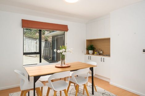 Photo of property in 5 Ashfield Grove, Churton Park, Wellington, 6037