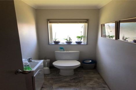 Photo of property in 115 Burswood Drive, Burswood, Auckland, 2013