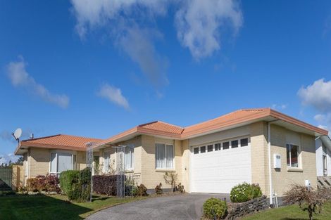 Photo of property in 9 Towai Street, Inglewood, 4330