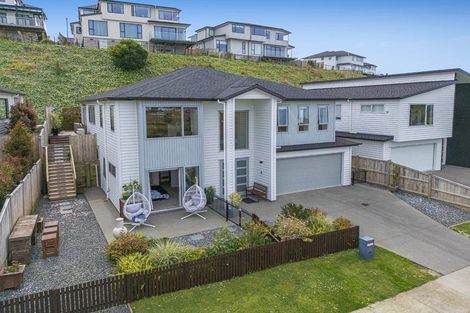 Photo of property in 140 Arran Point Parade, Orewa, 0931