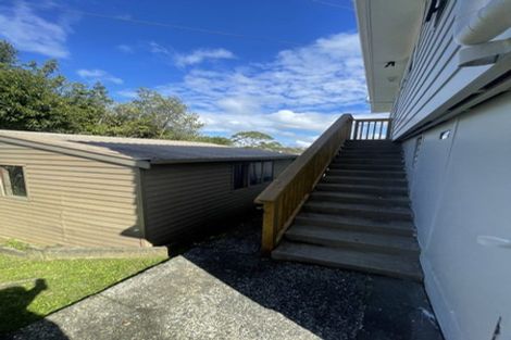Photo of property in 22 Edgeworth Road, Glenfield, Auckland, 0629