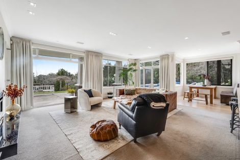 Photo of property in 1 Pearson Road, Whitford, Howick, 2571